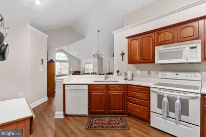 6357 Autumn Leaf Circle, Fredericksburg, VA 22407 - Photo 17