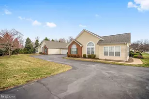 6357 Autumn Leaf Circle, Fredericksburg, VA 22407 - Photo 3