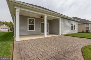 6010 Drewys Blf Dr, Fredericksburg, VA 22407 - Photo 5