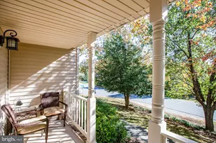 10511 Watford Ln, Fredericksburg, VA 22408 - Photo 5