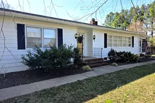 10122 Elys Frd Rd, Fredericksburg, VA 22407 - Photo 3