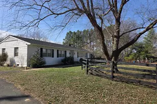 10122 Elys Frd Rd, Fredericksburg, VA 22407 - Photo 7