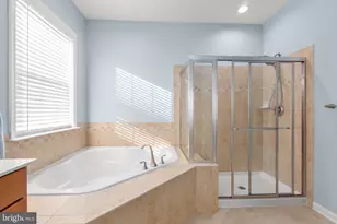 9800 Balls Blf Dr, Fredericksburg, VA 22407 - Photo 25