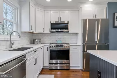 11205 Surry Woods, Fredericksburg, VA 22407 - Photo 15