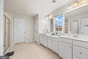 5010 Birch Leaf Cir, Fredericksburg, VA 22407 - Photo 21