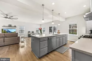 5010 Birch Leaf Cir, Fredericksburg, VA 22407 - Photo 5