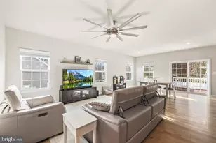 5010 Birch Leaf Cir, Fredericksburg, VA 22407 - Photo 11