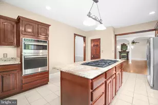 2933 Patriot Ln, Fredericksburg, VA 22408 - Photo 11