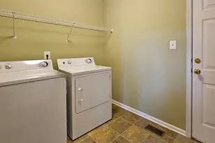 9703 Inkwood Dr, Fredericksburg, VA 22407 - Photo 17