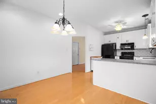 11921 Legacy Woods Dr, Fredericksburg, VA 22407 - Photo 11