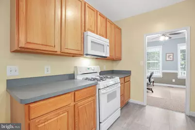 11710 Geranium Street, Fredericksburg, VA 22407 - Photo 17