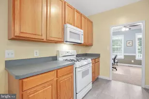 11710 Geranium St, Fredericksburg, VA 22407 - Photo 17