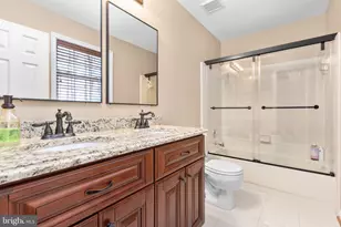 11109 Surry Woods Ct, Fredericksburg, VA 22407 - Photo 17