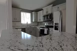 6714 Plantation Forest Dr, Spotsylvania, VA 22553 - Photo 3