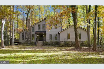 8805 Pepperidge Drive, Spotsylvania, VA 22553 - Photo 3