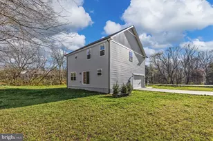 5835 Smith Station Rd, Fredericksburg, VA 22407 - Photo 9