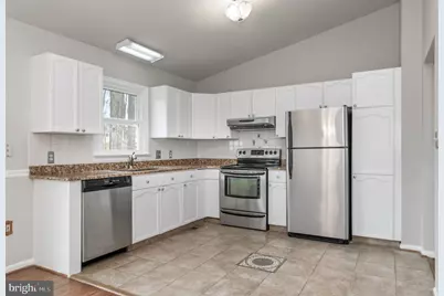 6329 Plantation Forest Drive, Spotsylvania, VA 22553 - Photo 9