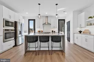 9211 Forkleaf Oak Dr, Fredericksburg, VA 22407 - Photo 9