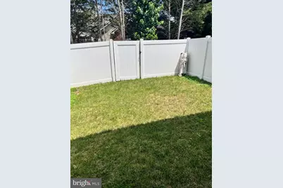 12102 Bowling Farm Court, Fredericksburg, VA 22407 - Photo 7