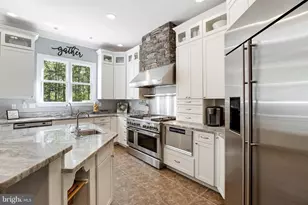 11905 Honor Bridge Farm Dr, Spotsylvania, VA 22551 - Photo 7