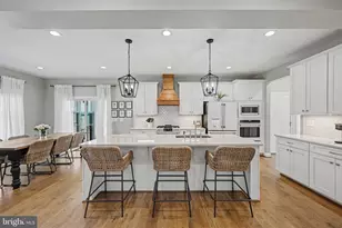 7701 Riparian Ct, Fredericksburg, VA 22408 - Photo 5