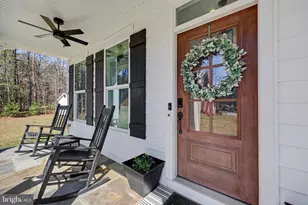 7701 Riparian Ct, Fredericksburg, VA 22408 - Photo 17