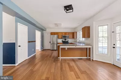 6805 Lakeland Way, Fredericksburg, VA 22407 - Photo 3