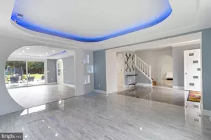 19 Twin Springs Dr, Fredericksburg, VA 22407 - Photo 9