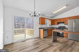 5707 Stone Meadow Dr, Fredericksburg, VA 22407 - Photo 9