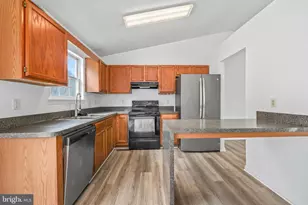 5707 Stone Meadow Dr, Fredericksburg, VA 22407 - Photo 7