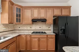 6227 E Dranesville Dr, Fredericksburg, VA 22407 - Photo 7