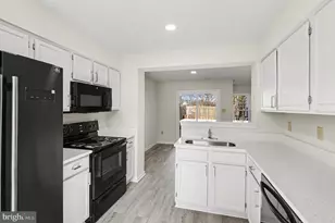 11101 Stalbridge Ct, Fredericksburg, VA 22407 - Photo 5