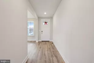 11505 Chalmers Ln, Fredericksburg, VA 22407 - Photo 5