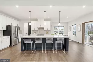 10907 Green Leaf Run, Spotsylvania, VA 22551 - Photo 13