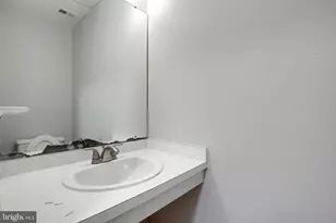 322 Clay St, Fredericksburg, VA 22408 - Photo 11