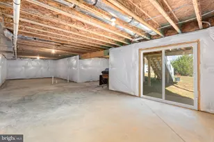 8109 Campfire Ln, Fredericksburg, VA 22407 - Photo 45