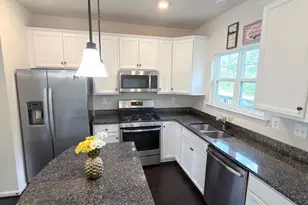 2429 Drake Ln, Fredericksburg, VA 22408 - Photo 13