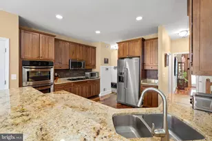 11410 Stacy Crossing Way, Fredericksburg, VA 22407 - Photo 21