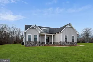 9435 Signature Way, Fredericksburg, VA 22407 - Photo 3