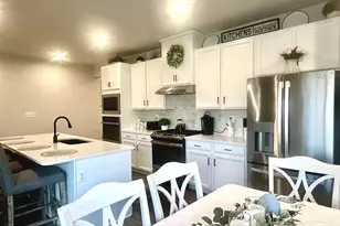 9227 Split Oak Dr, Fredericksburg, VA 22407 - Photo 13