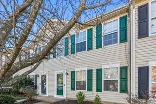 9928 Matti Hill Ct, Fredericksburg, VA 22408 - Photo 3