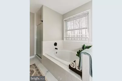 11709 Woodland View Drive, Fredericksburg, VA 22407 - Photo 23