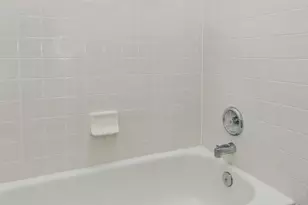 11709 Woodland View Dr, Fredericksburg, VA 22407 - Photo 17