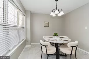 11709 Woodland View Dr, Fredericksburg, VA 22407 - Photo 7