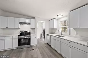 7309 Red Feather Ln, Spotsylvania, VA 22551 - Photo 7