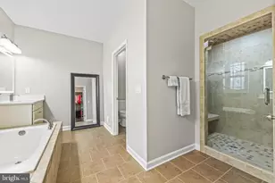 7022 Barclay Dr, Fredericksburg, VA 22407 - Photo 25