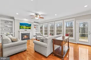 7022 Barclay Dr, Fredericksburg, VA 22407 - Photo 9