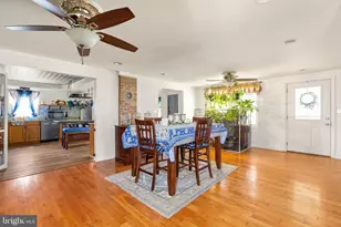 8029 Flippo Dr, Fredericksburg, VA 22408 - Photo 9