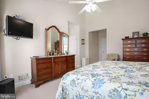 5705 W Kesslers Crossing, Fredericksburg, VA 22407 - Photo 17