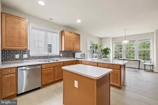 5327 W Philippi Pl, Fredericksburg, VA 22407 - Photo 17